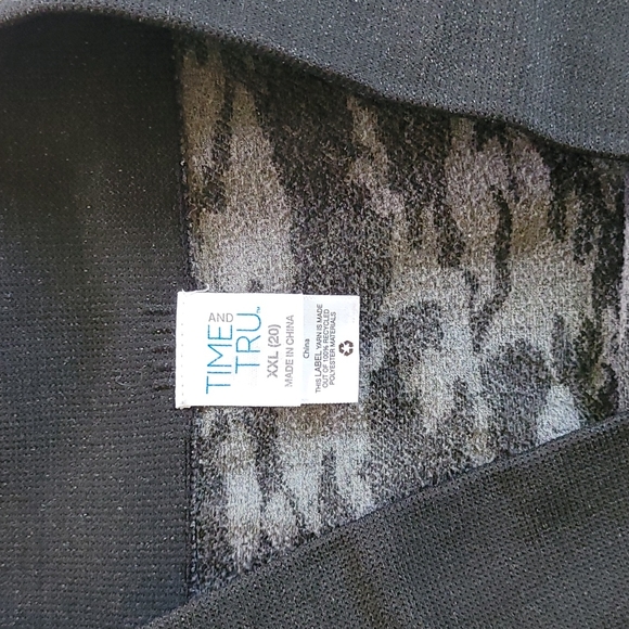 Camouflage Leggings - Picture 4 of 4